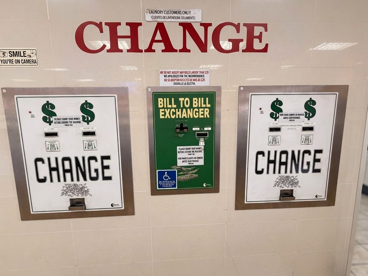Change machines at Lavanderia